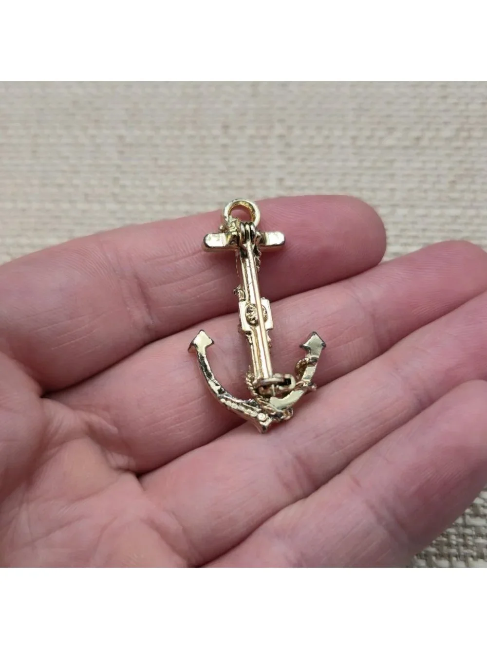 Vintage Cream Enamel Anchor - Gold Tone Nautical Rope Maritime Pin Brooch A8059